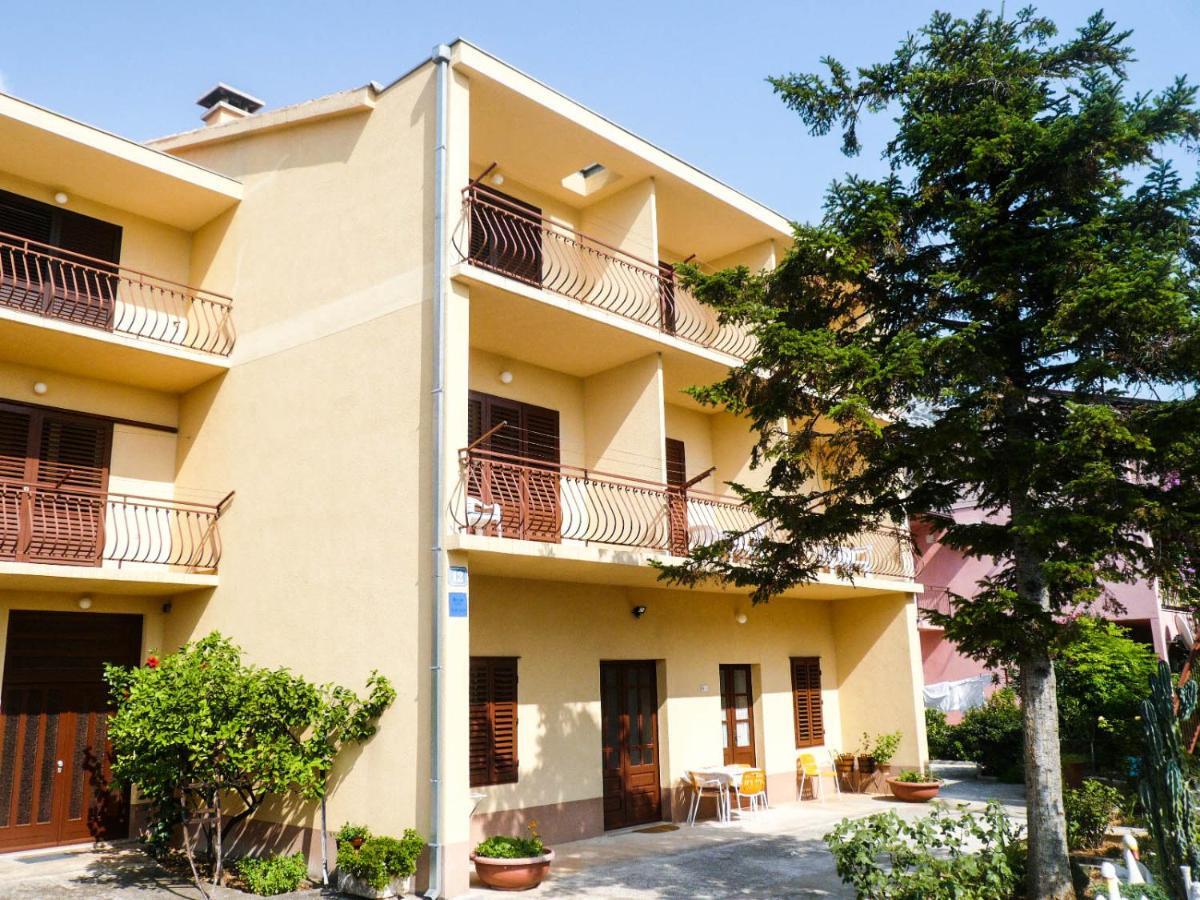 Apartments Saric Makarská Exteriér fotografie